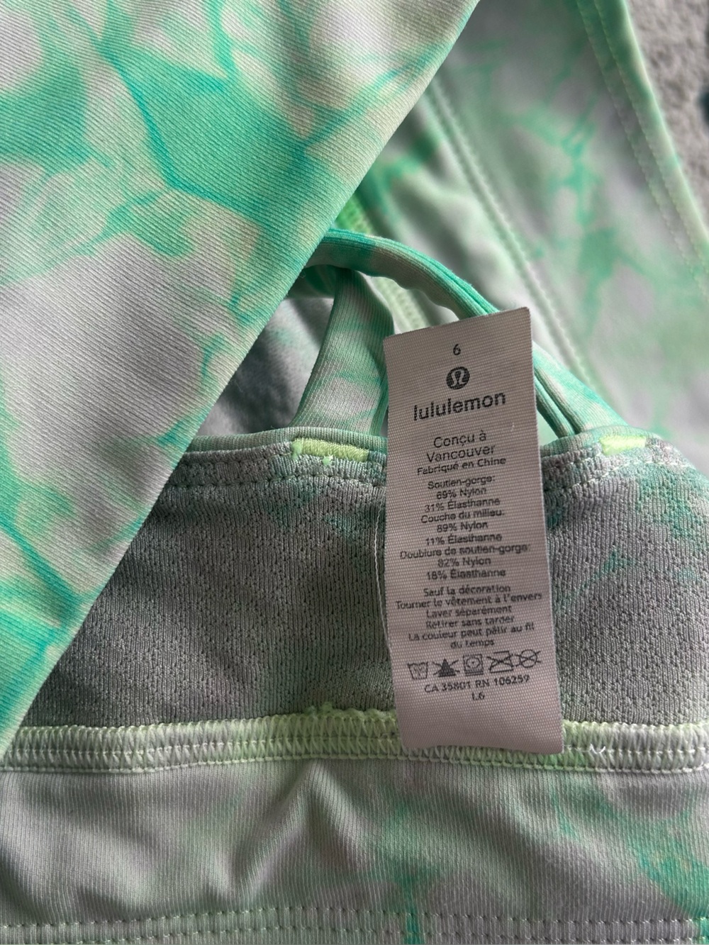 Lululemon Energy Bra in Shibori Highlight Yellow & Green - Picture 4 of 4